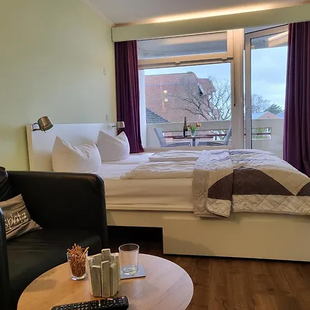 40 Im Haus Anna Daire