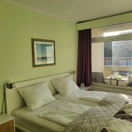 40 Im Haus Anna Daire